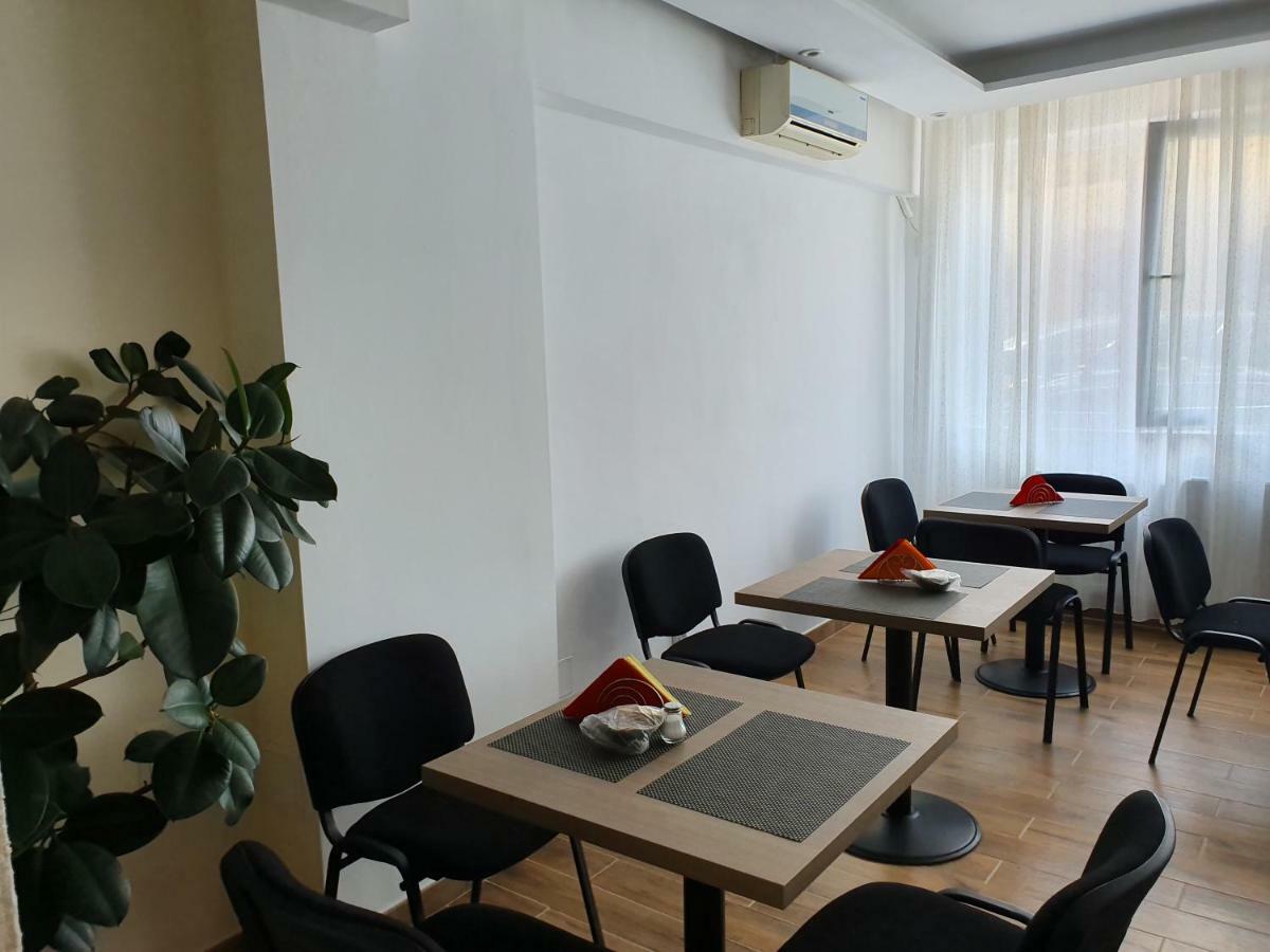 Tranzitrooms บูคาเรสต์ ภายนอก รูปภาพ